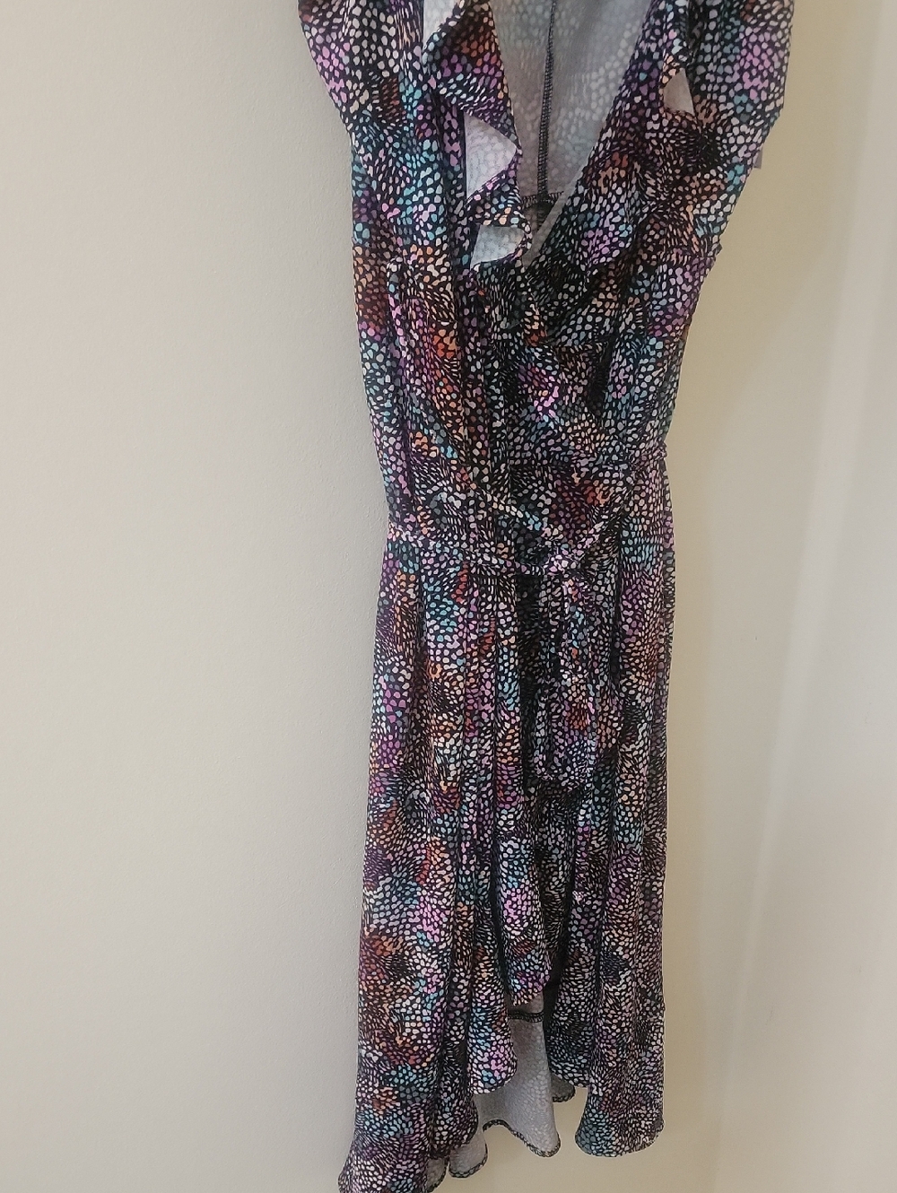 New With Tags 3X Bar III Wrap Around Sleeveless Multicolor Ruffle Wrap Dress